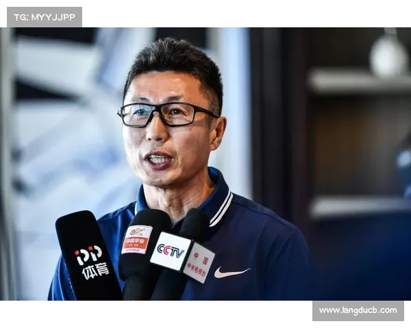超三联赛首次北京之行:红墙白塔胡同人家,精彩赛事引领新潮流 超三联赛首次北京之行:红墙白塔胡同人家,精彩赛事引领新潮流